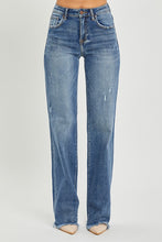 Load image into Gallery viewer, HIGH RISE LONG STRAIGHT JEANS
