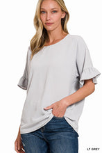 Load image into Gallery viewer, WOVEN AIRFLOW TIERED RUFFLE SLEEVE TOP
