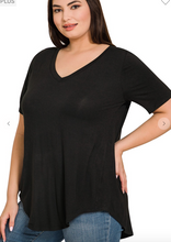 Load image into Gallery viewer, PLUS LUXE RAYON SHORT SLEEVE V-NECK HI-LOW HEM TOP
