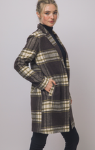 Load image into Gallery viewer, Single-breasted Plaid Walker Coat
