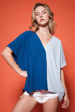 Load image into Gallery viewer, Color Block Tunic Blouse
