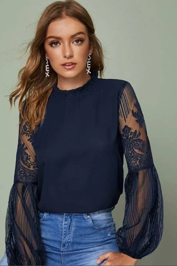 Sweet Lace Splicing Long Sleeve Blouse