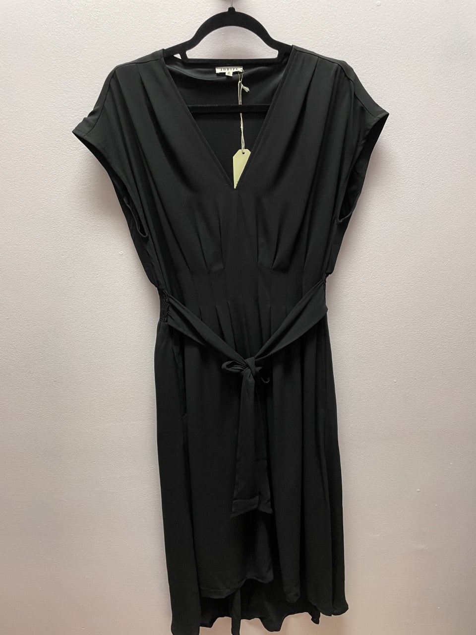 Black Sleeveless Dress